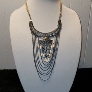 Buckle statement necklace
